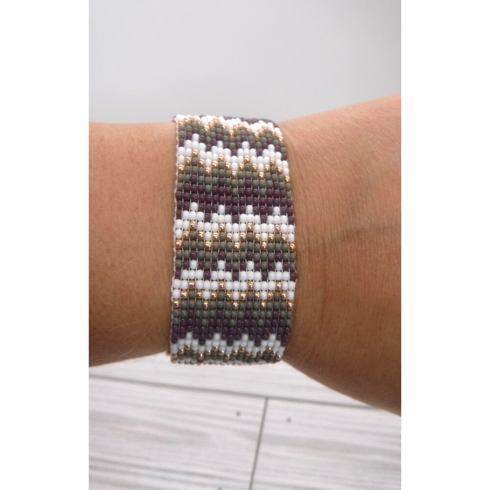 Loom Beaded Bracelet Purple, Gray, White & Rose Gold